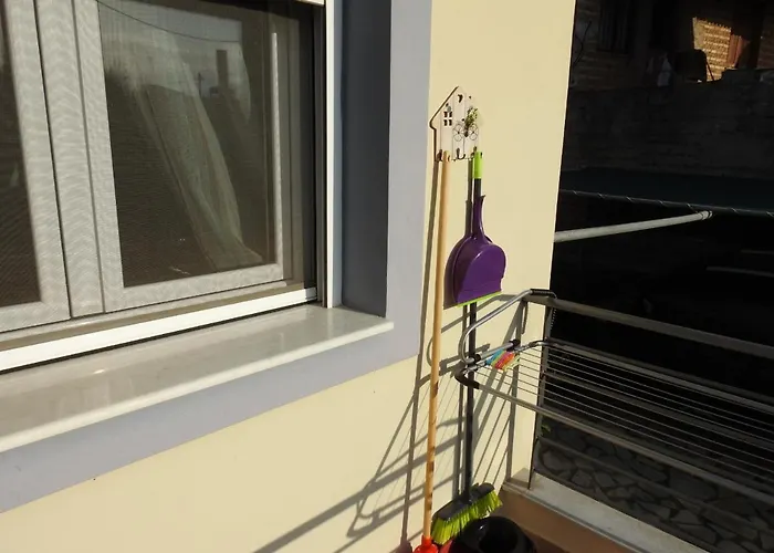 F.k 2 * Aigio
